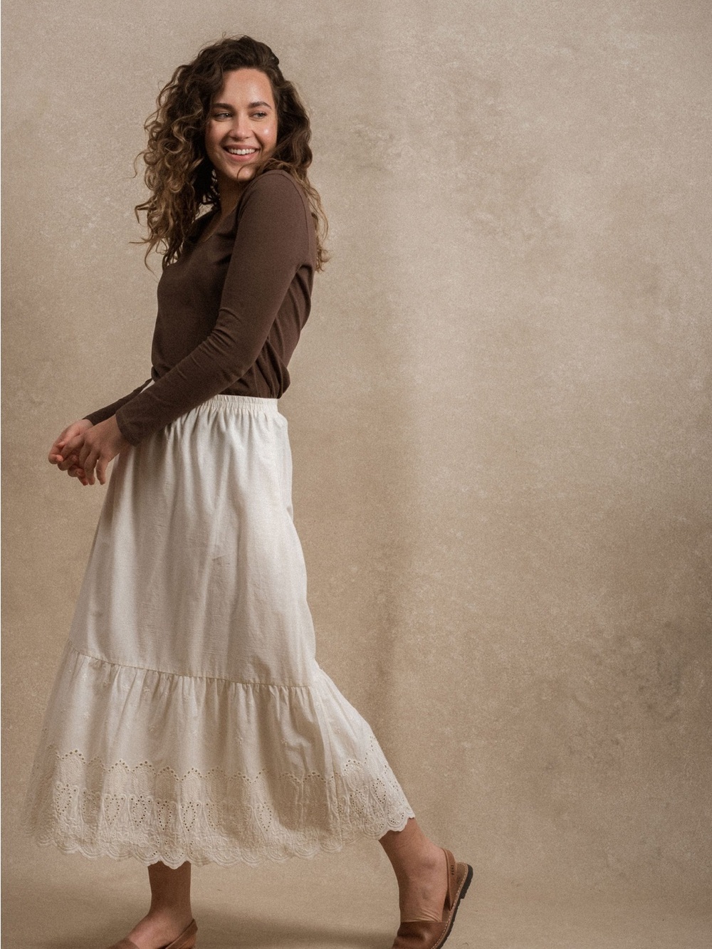 Neuflora Delphi Skirt Cream Tiered Eyelet Scallop Maxi Cottagecore Coquette